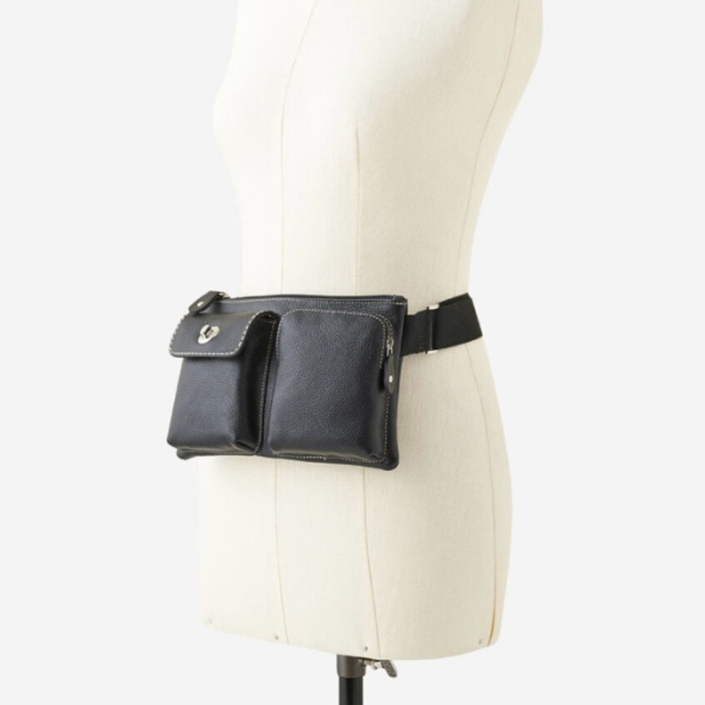 NWT Roots Village Pack Cervino Black Leather